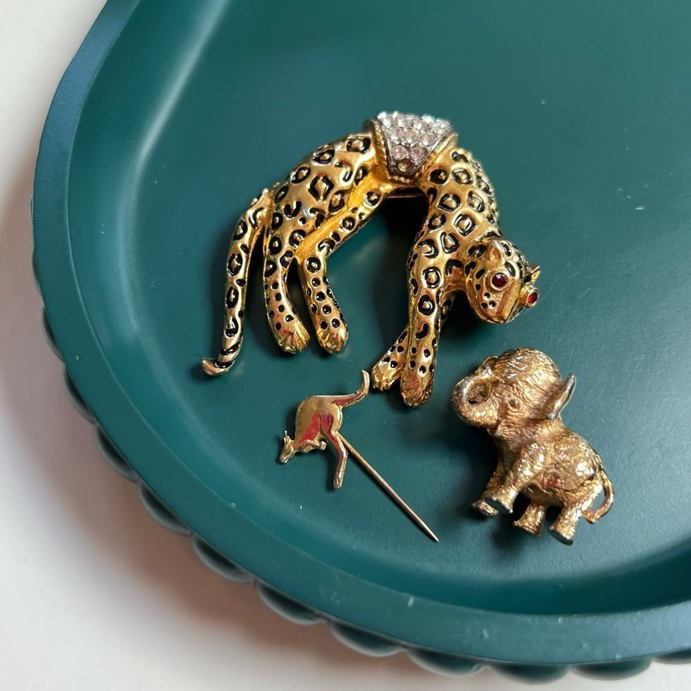 Quirky Vintage 3 Piece Gold Toned Jungle Safari Animal Brooch Pin Lot - Picture 2 of 8